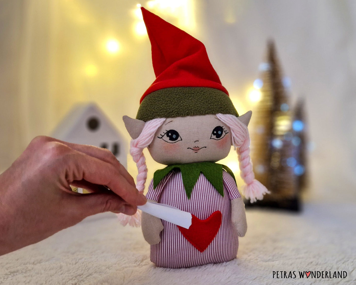 Christmas Elves - PDF sewing pattern and tutorial