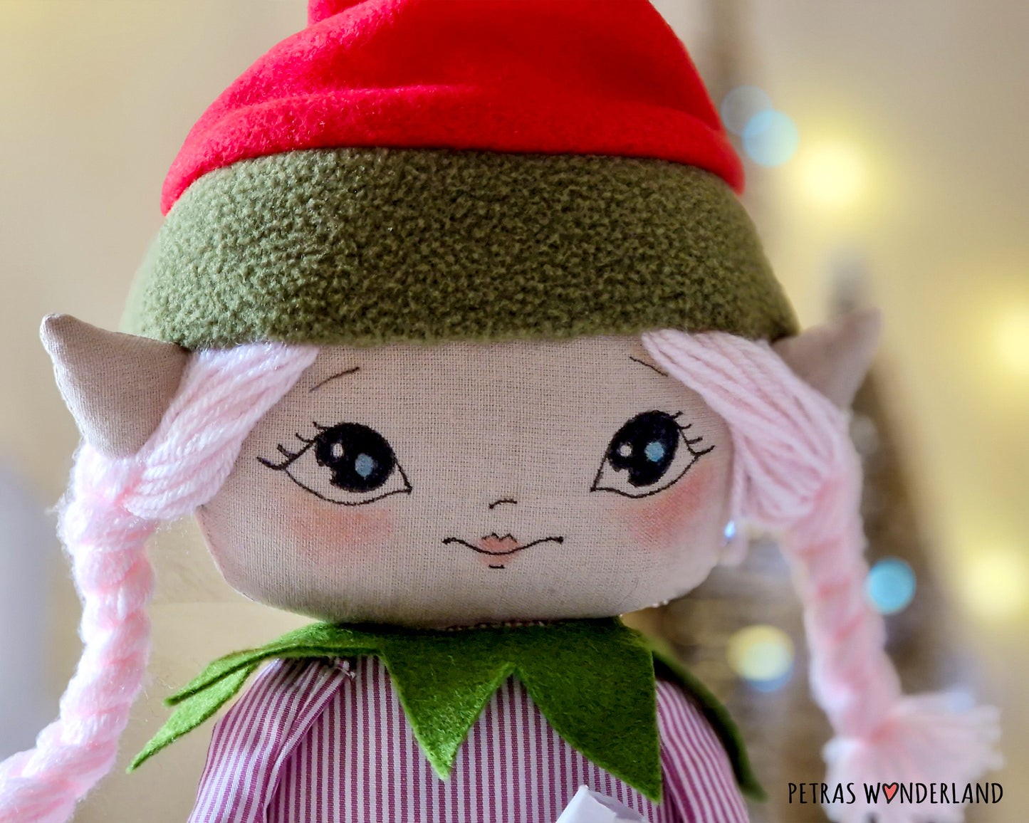 Christmas Elves - PDF sewing pattern and tutorial
