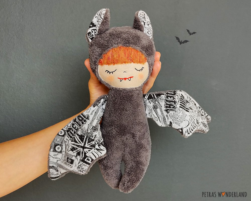 PetrasWonderland - Cuddly creatures Bat- pattern and tutorial 03