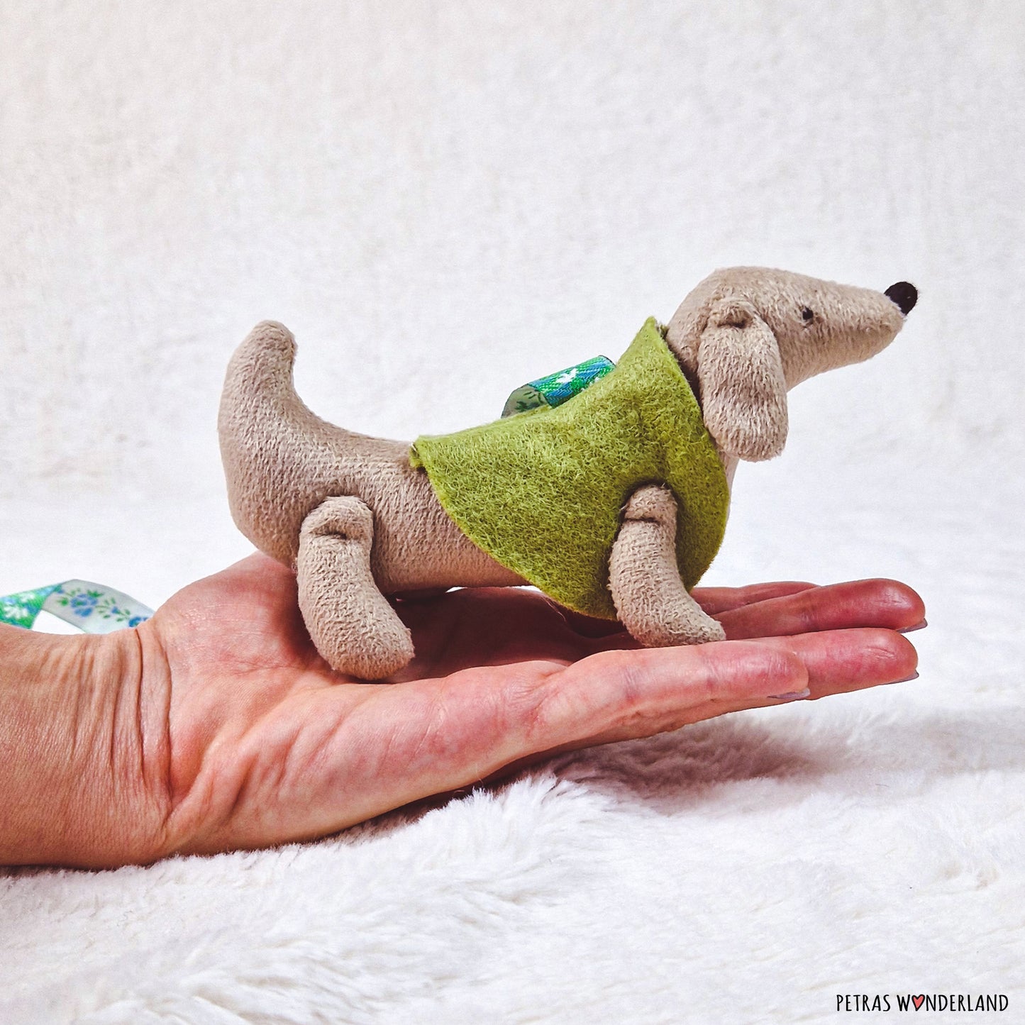 DIY Animal pets Dachshund dog - PDF sewing pattern and tutorial