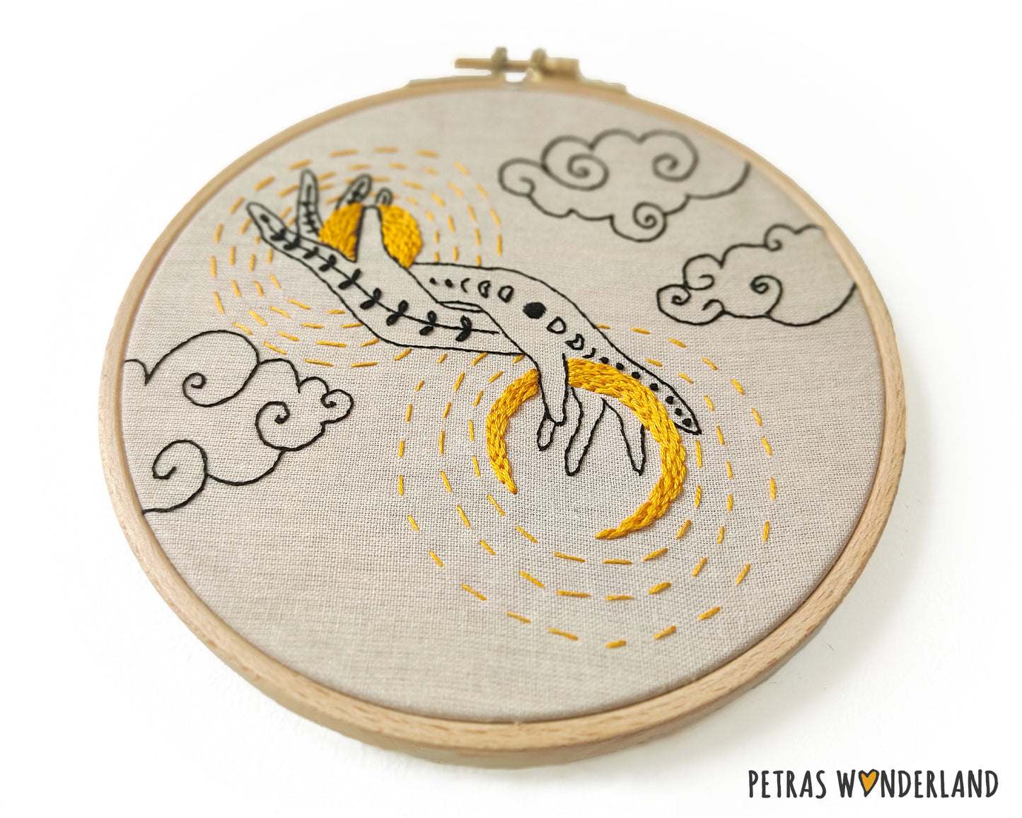 Sun and Moon in my Hands -  PDF embroidery pattern and tutorial 07
