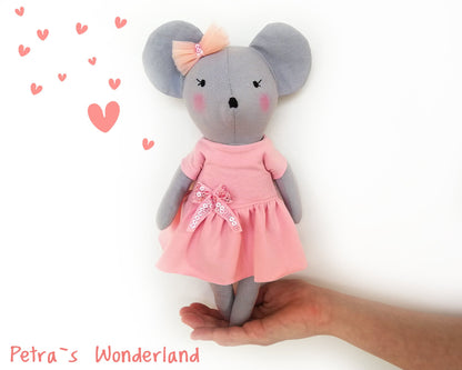 Miss and Mr. Mouse - PDF doll sewing pattern and tutorial 06