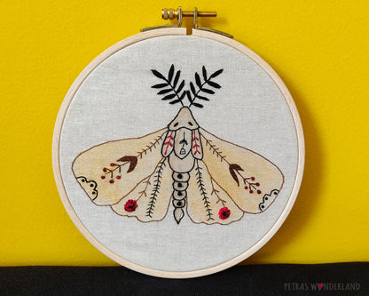 Night Moth - PDF embroidery pattern and tutorial 04