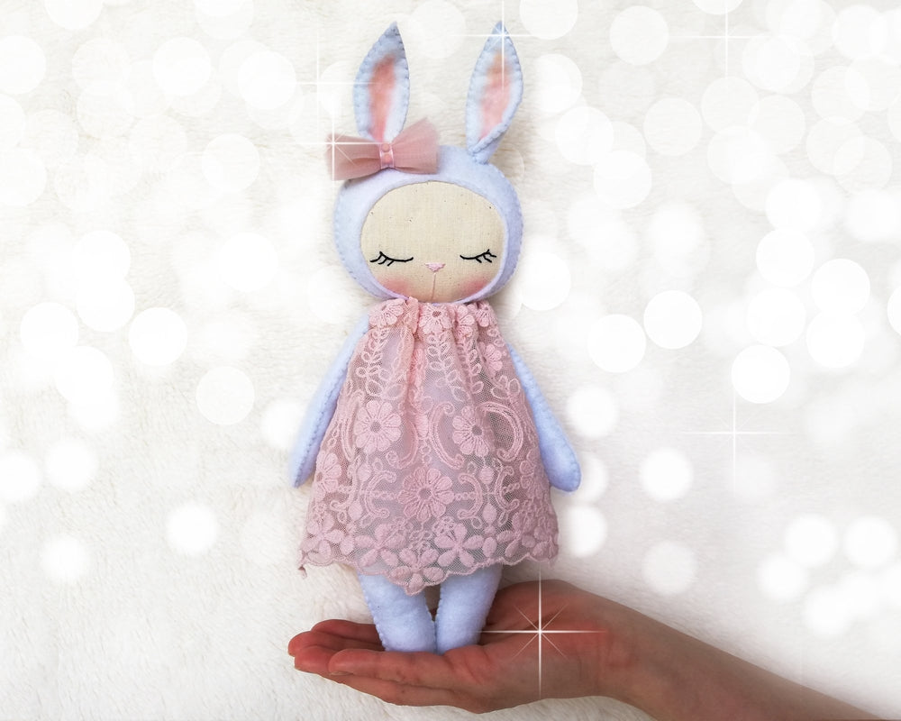 Miss Bunny - PDF doll sewing pattern and tutorial 02