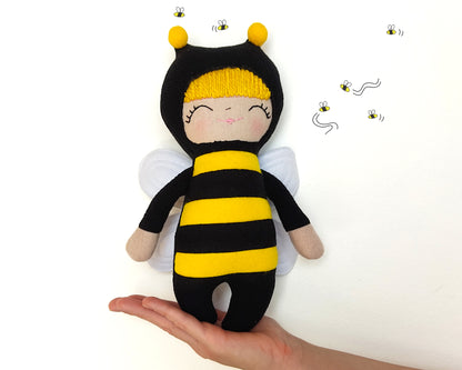 Cuddly Creatures Bee - PDF sewing pattern and tutorial