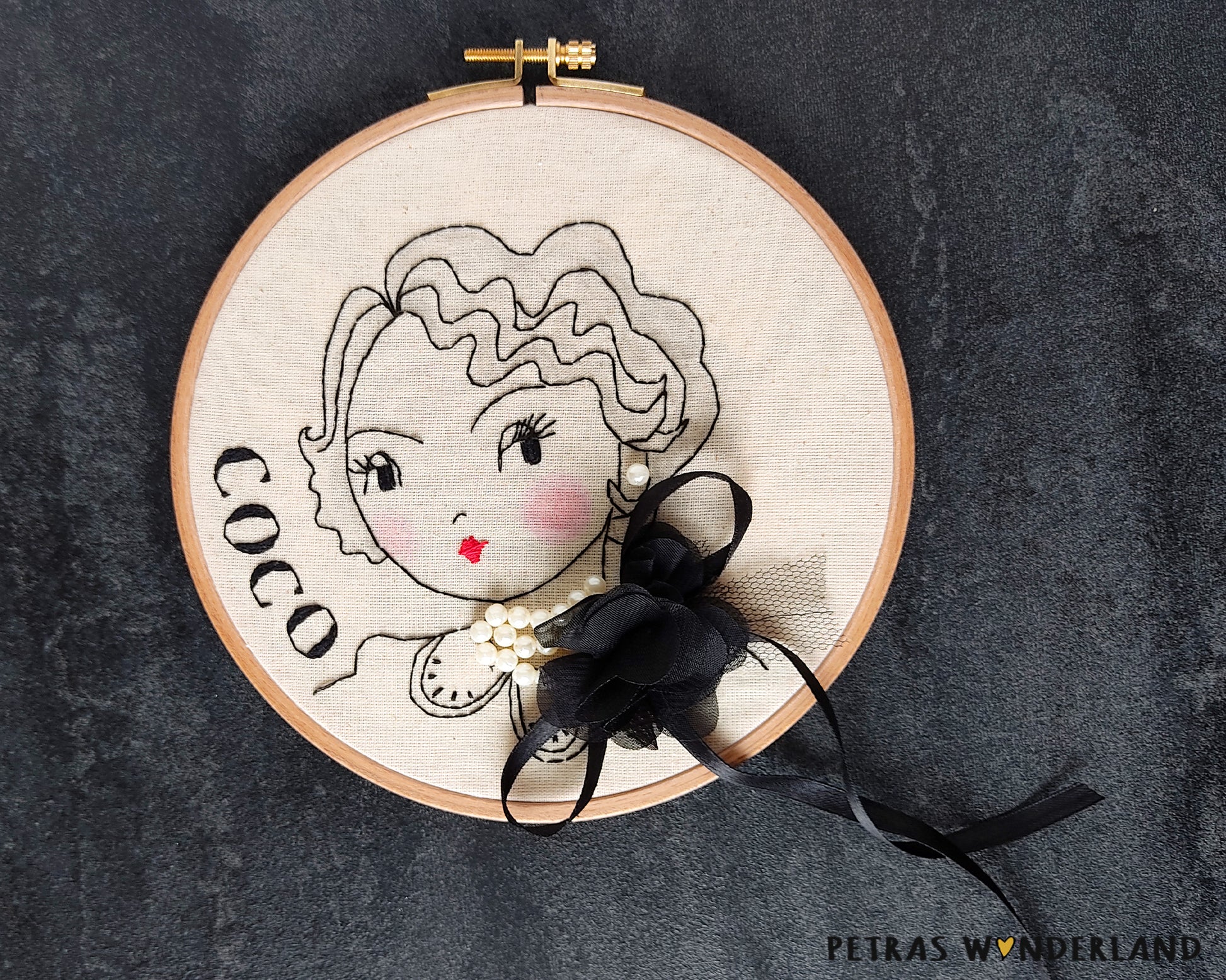 Special Offer: Fashion Portrait and Fashion Quote  - PDF embroidery pattern and tutorial 05