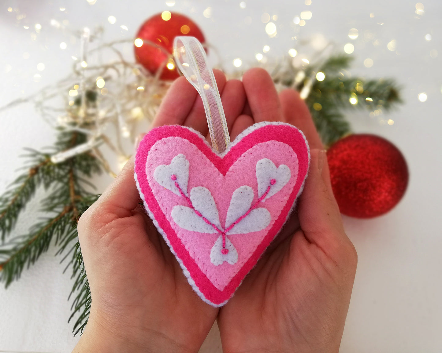 Christmas Ornaments - PDF doll sewing pattern and tutorial 02