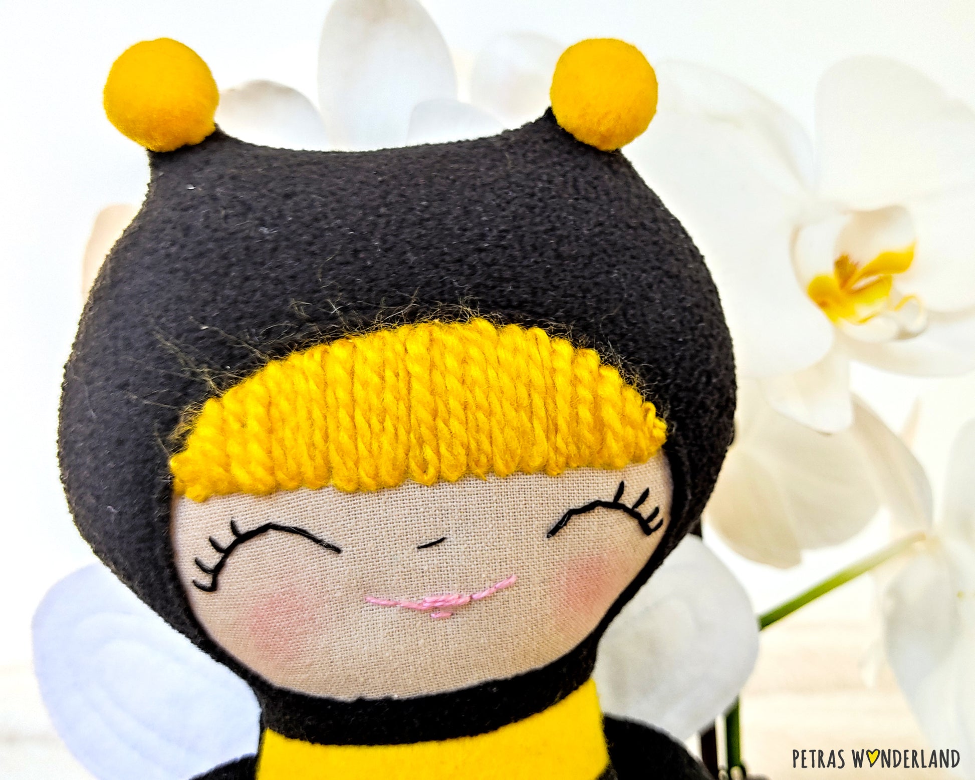 Cuddly Creatures Bee - PDF sewing pattern and tutorial 04
