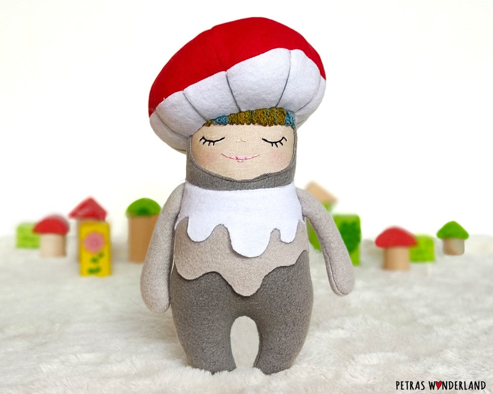 Cuddly Creatures Mushroom - PDF sewing pattern and tutorial 06