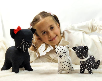 Black Cat and Kittens - PDF sewing pattern and tutorial
